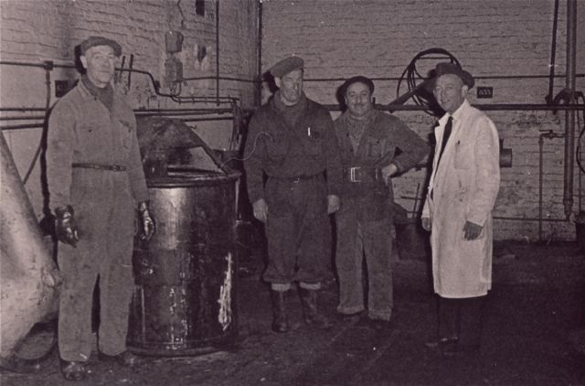 Marie Thumas was onderweg om te zien of het blik aan de voorwaarden voldeed. Spannend, mannen!